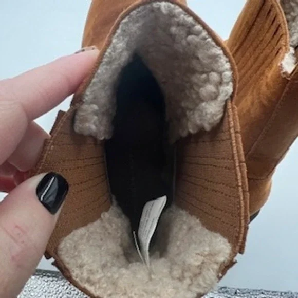 American Eagle Womens Cognac Brown Faux Suede Sherpa Lined Chelsea Boots Size 9 - Picture 7 of 9